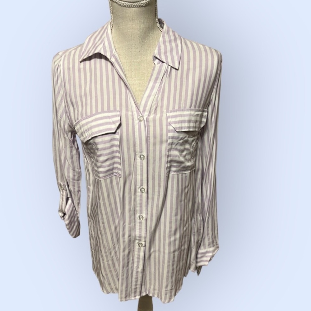 Lavender and white shirt tail blouse. Size S